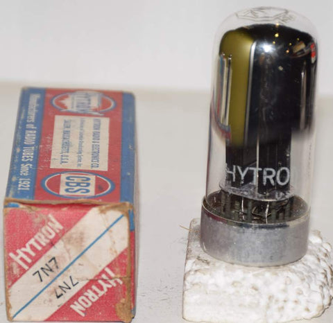 (!) (SINGLE) 7N7 Sylvania TALL BOTTLE branded Hytron parallel black plates chrome top NOS 1952 (6.6/8.3ma)