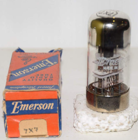 7X7=XXFM Sylvania branded Emerson NOS 1949 (97/60)