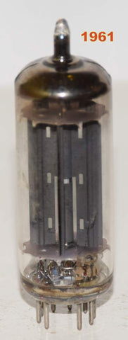 EZ80 Philips Miniwatt France used/tests like new 1961 faded printing (64/40 and 65/40)